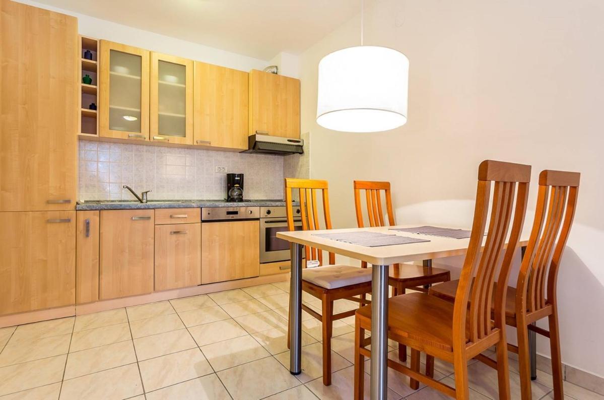Apartment Katerina Medolino Esterno foto